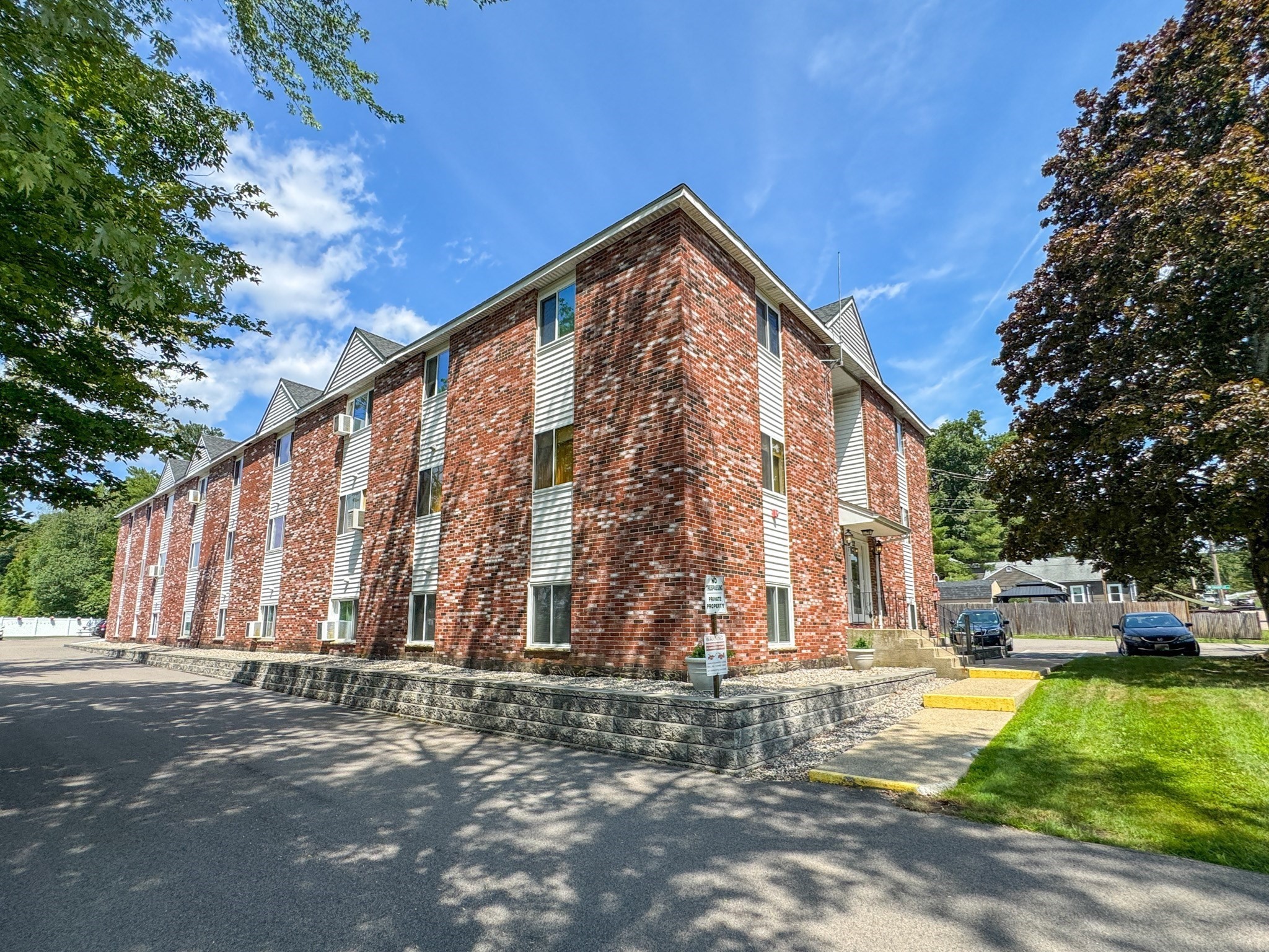 212 Fisher St # A7 Property Photo 30