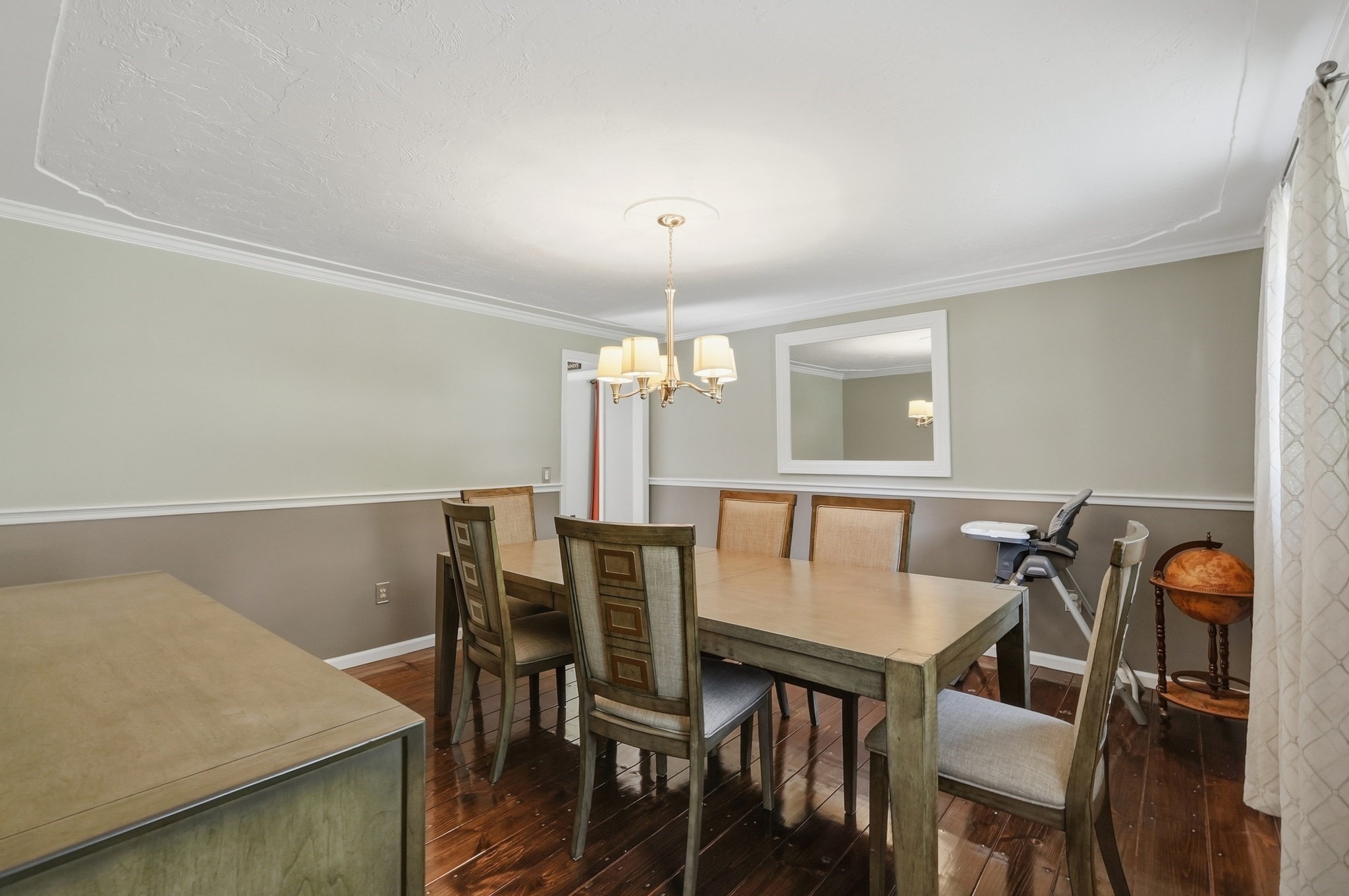 50 Conant St Property Photo 15