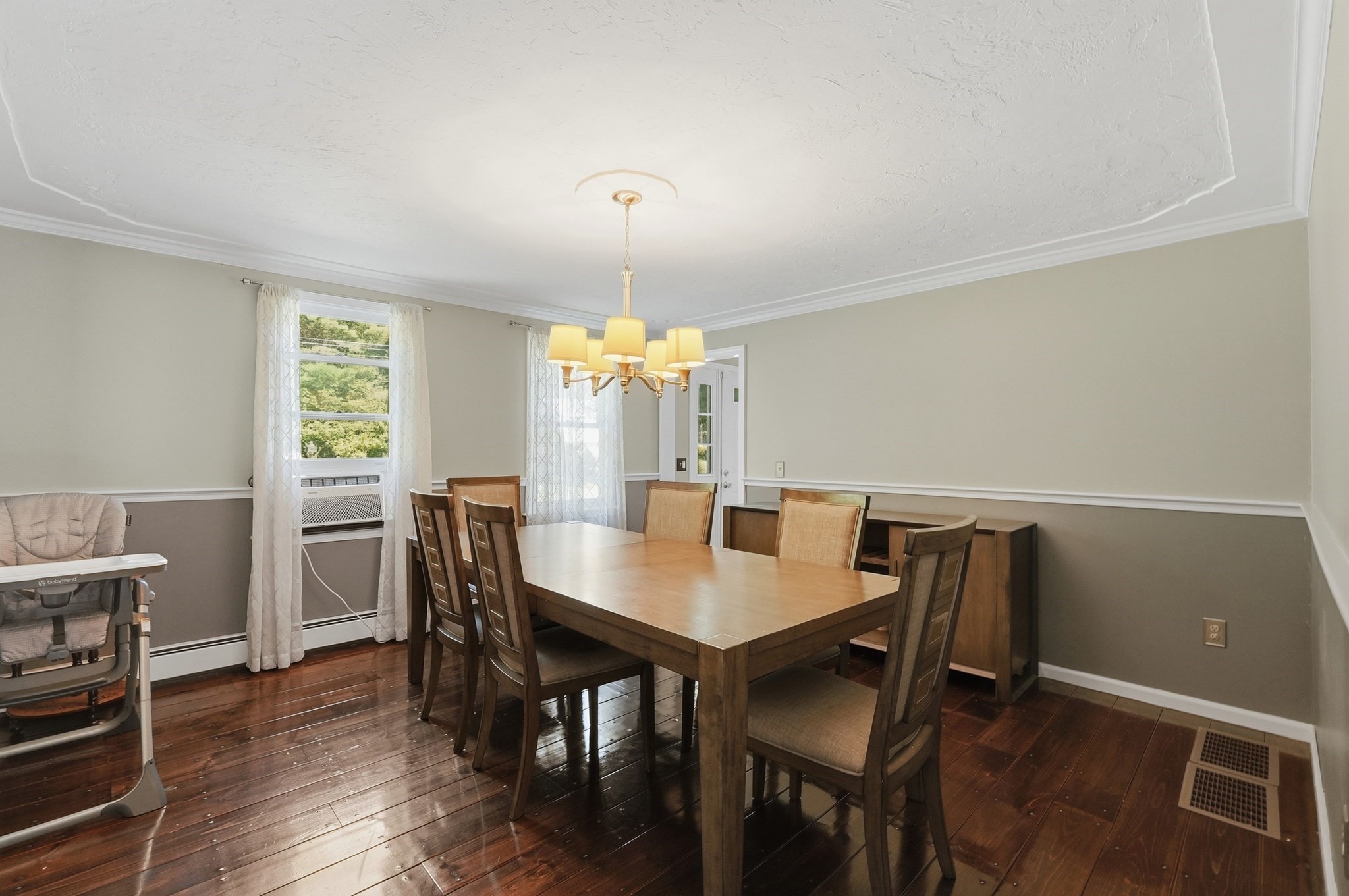 50 Conant St Property Photo 17