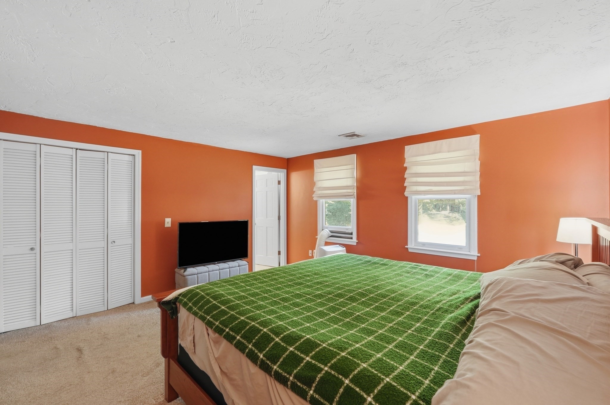 50 Conant St Property Photo 19