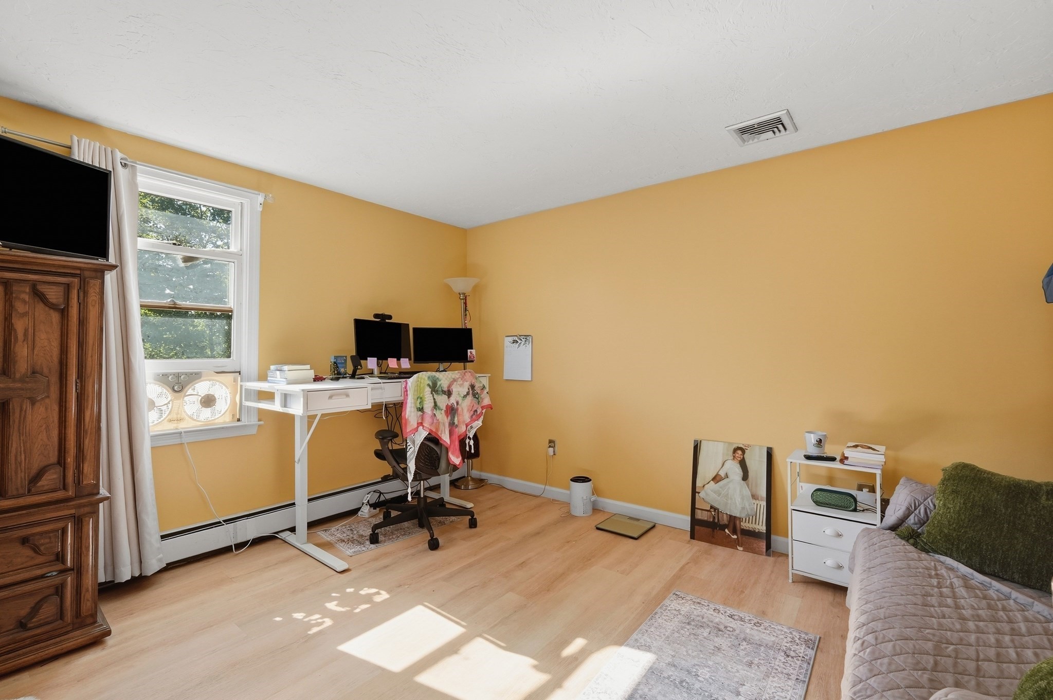 50 Conant St Property Photo 22