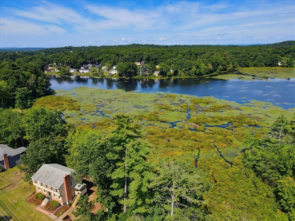 52 Sandy Pond Rd Property Photo 6