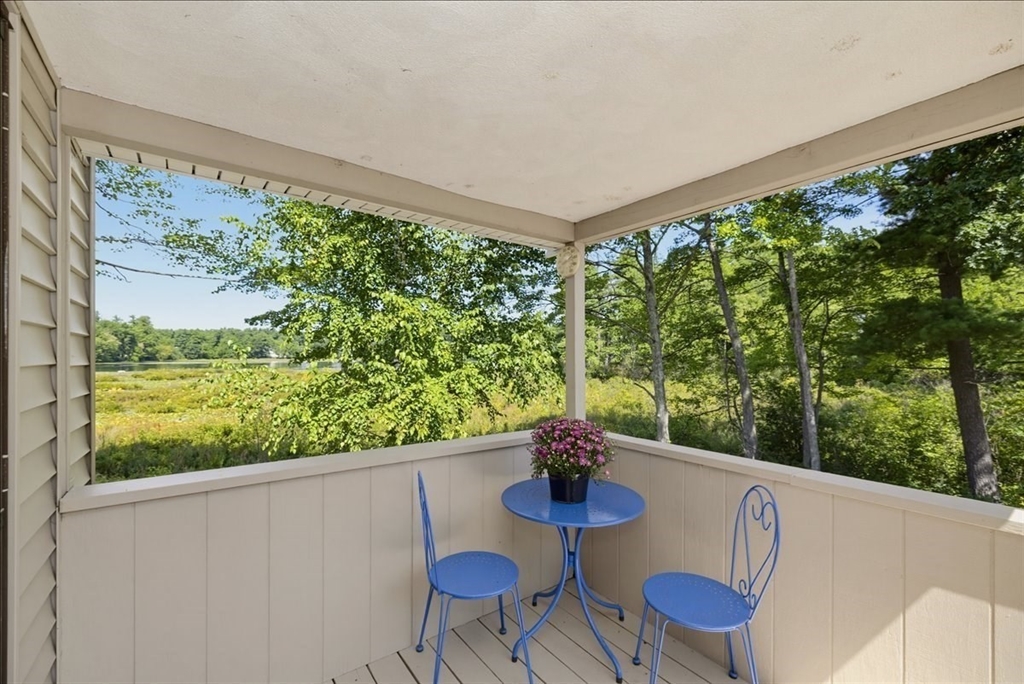 52 Sandy Pond Rd Property Photo 14