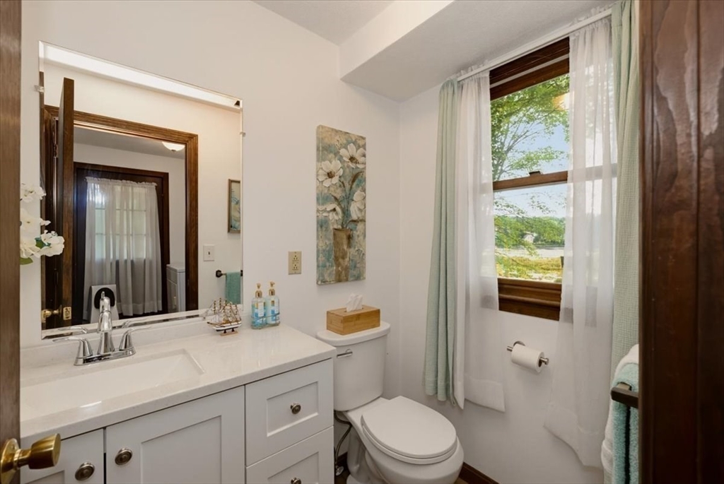 52 Sandy Pond Rd Property Photo 24
