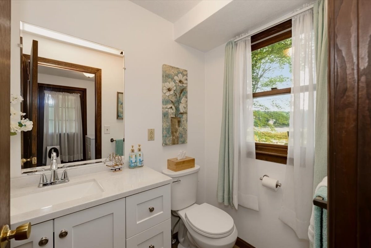 52 Sandy Pond Rd Property Photo 24