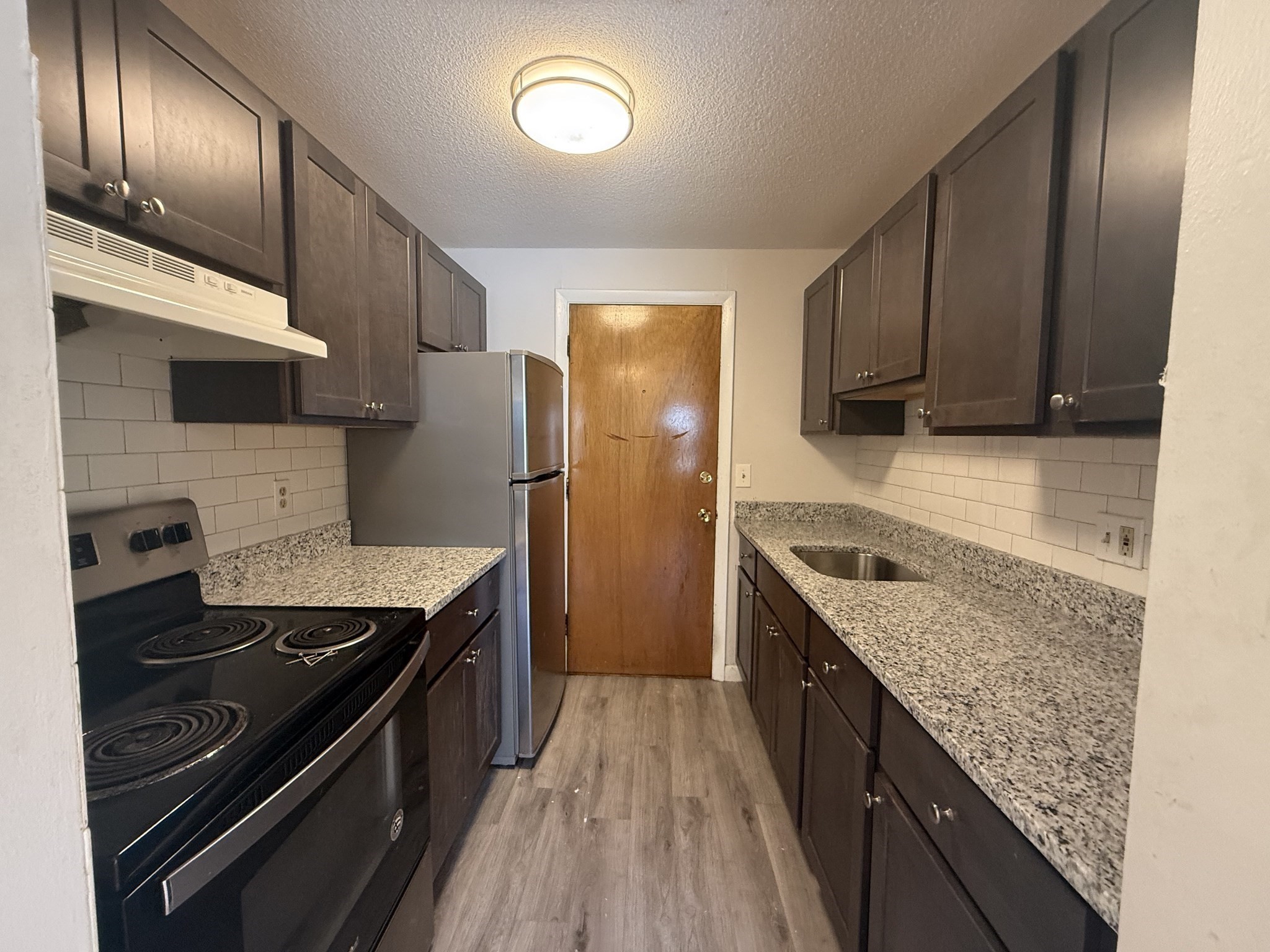 12 Border St # B3 Property Photo 1