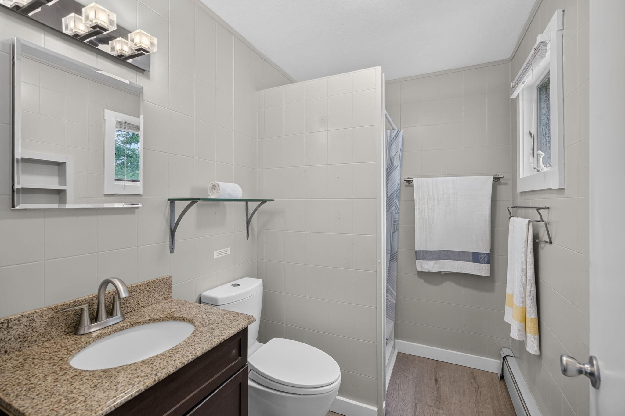148 Shore Road Unit 5 Property Photo 10