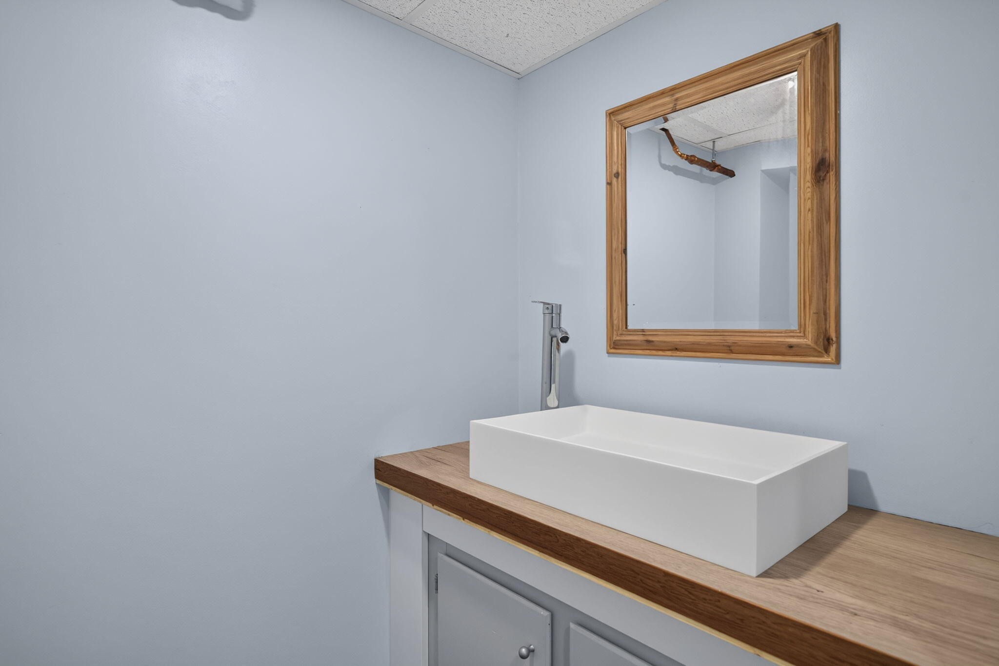 148 Shore Road Unit 5 Property Photo 17