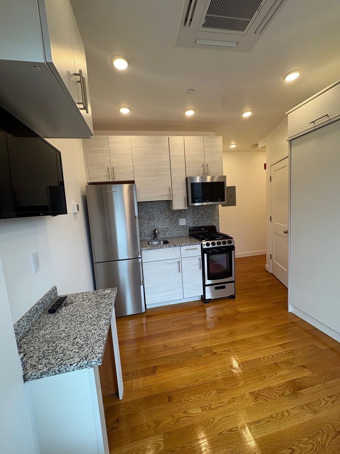 16 Fifth Street # 10 Property Photo 5