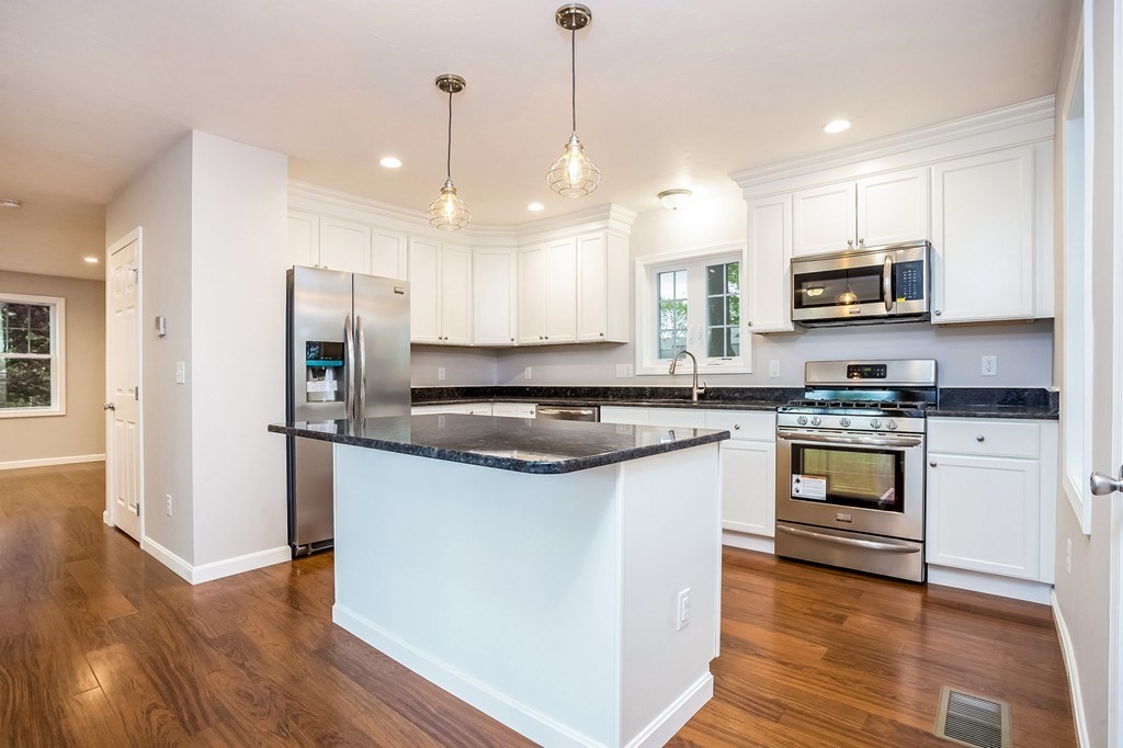20 West St Property Photo 6