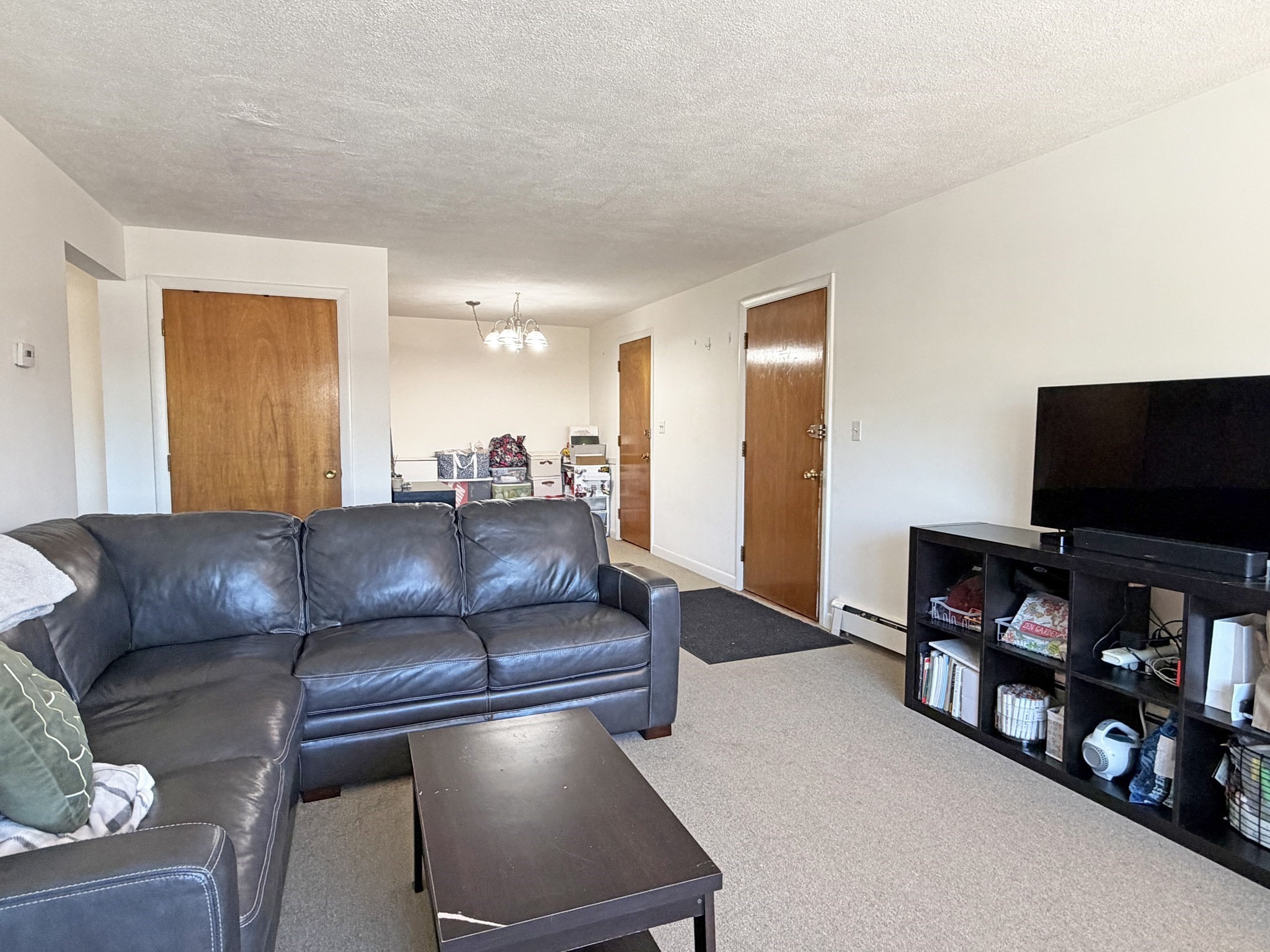 1077 Chestnut St # 8 Property Photo 2