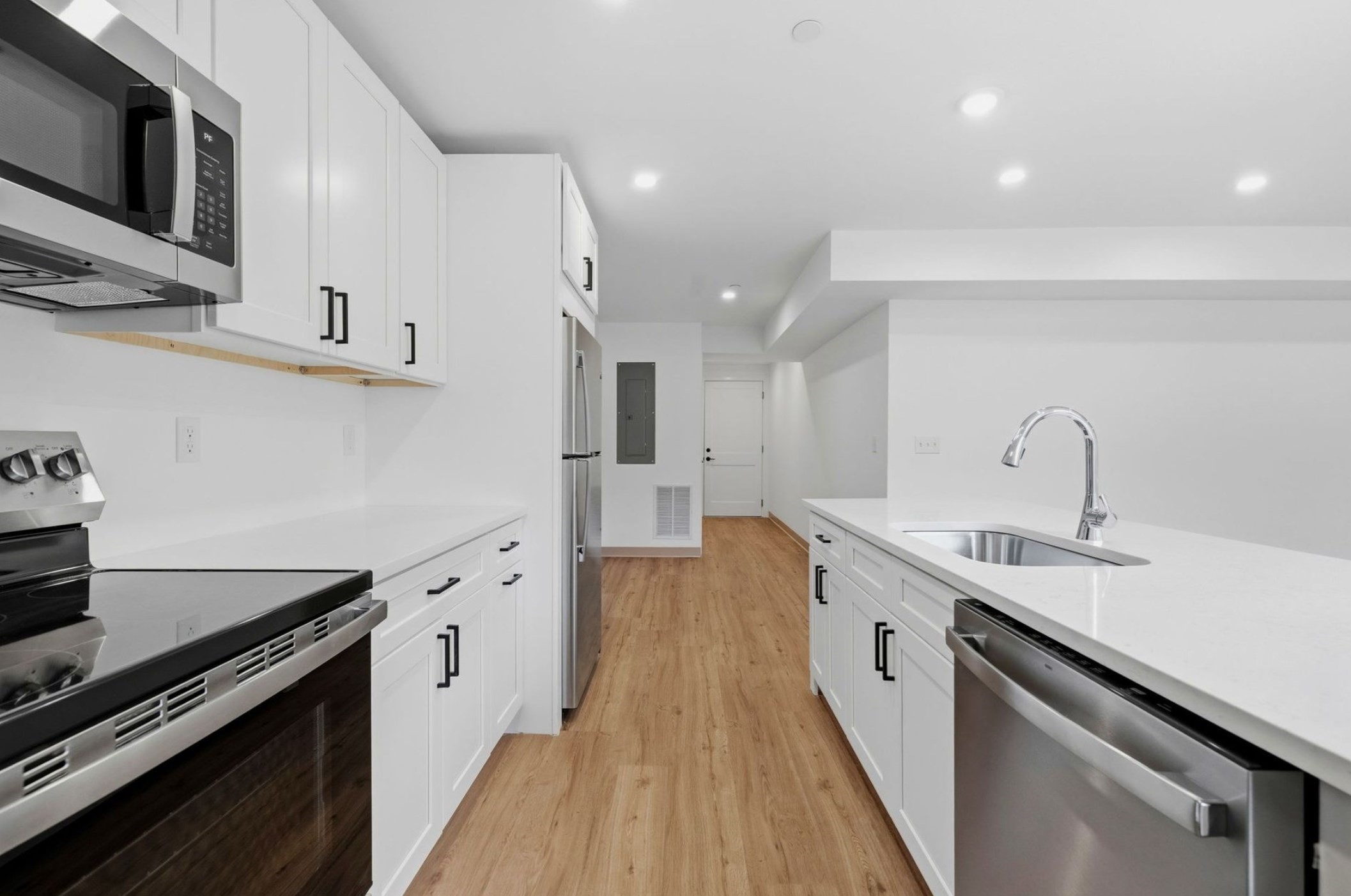 26 Union St # 206 Property Photo 1