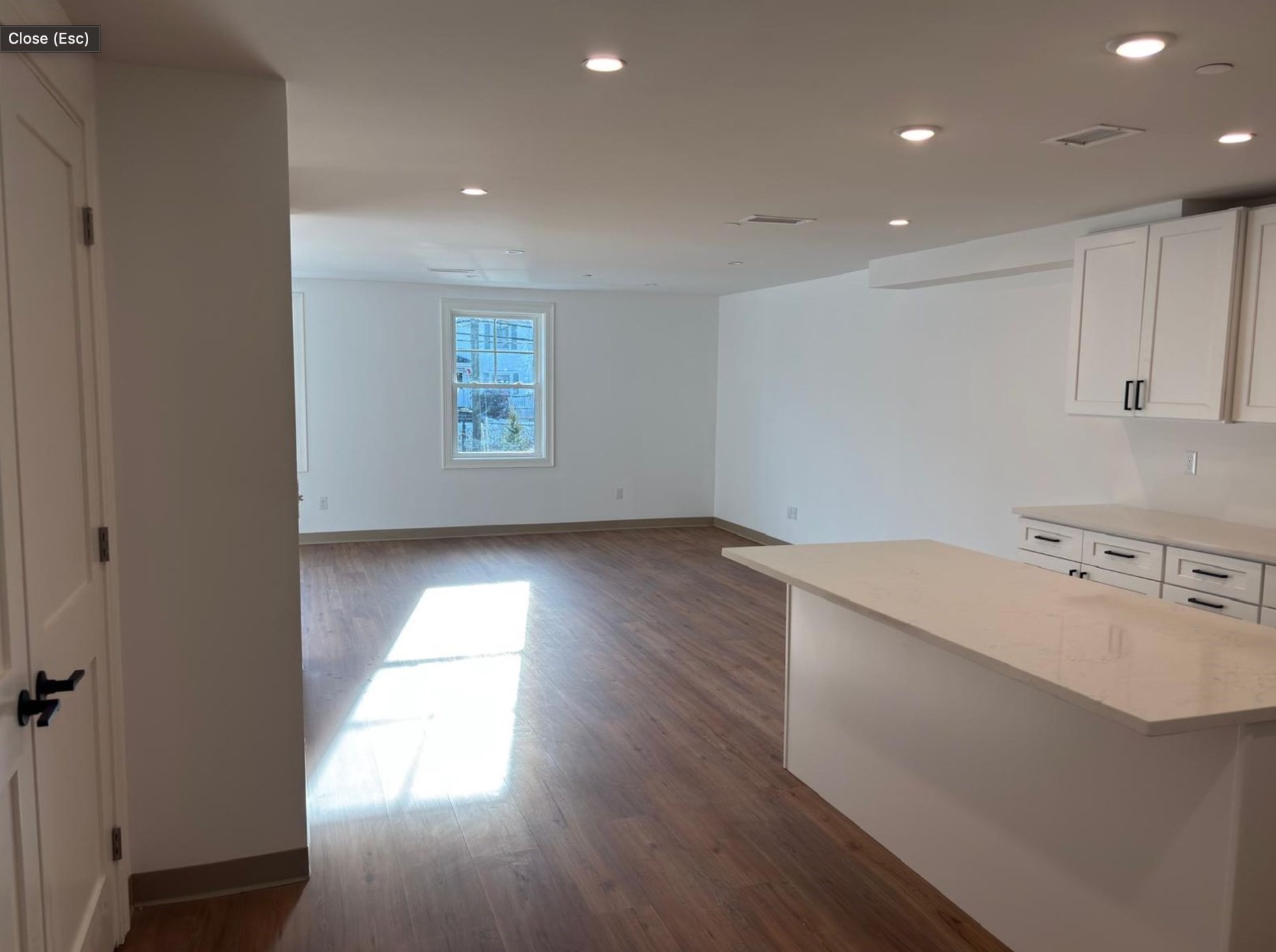 26 Union St # 302 Property Photo 2