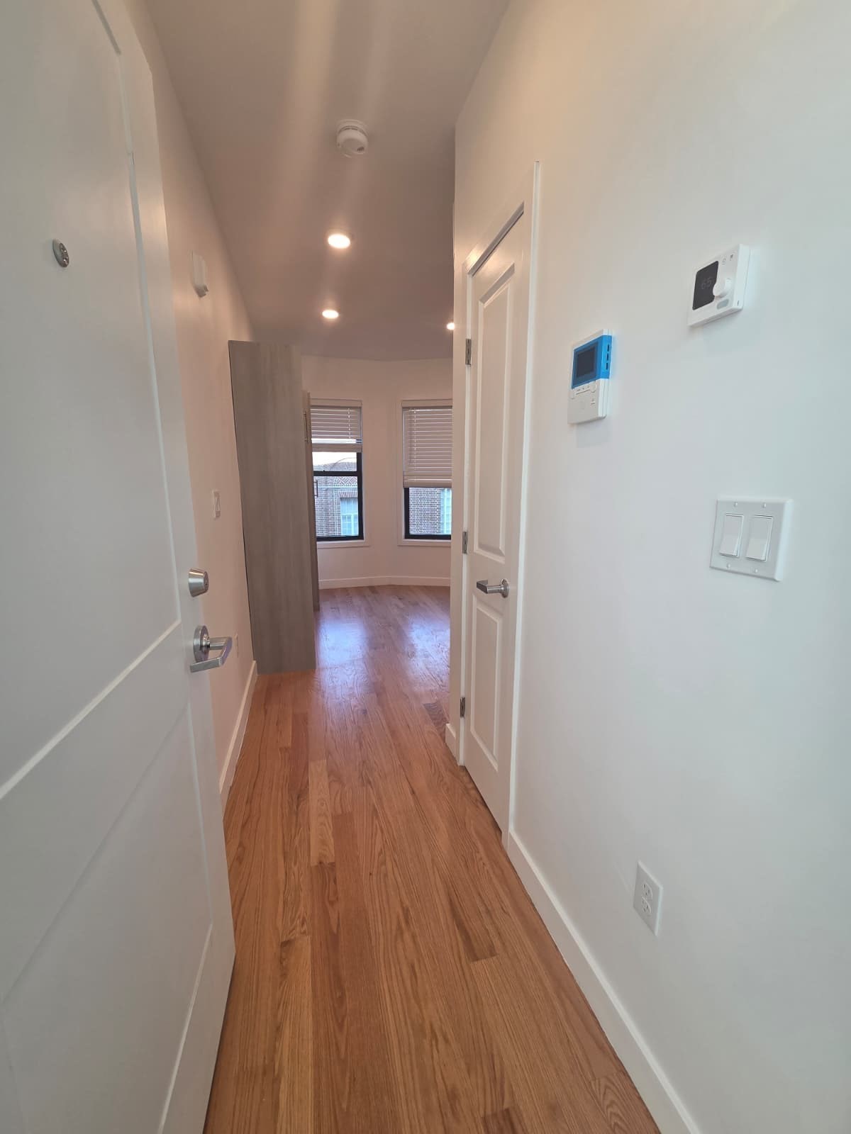 165 Hawthorne Broadway # 203 Property Photo 5