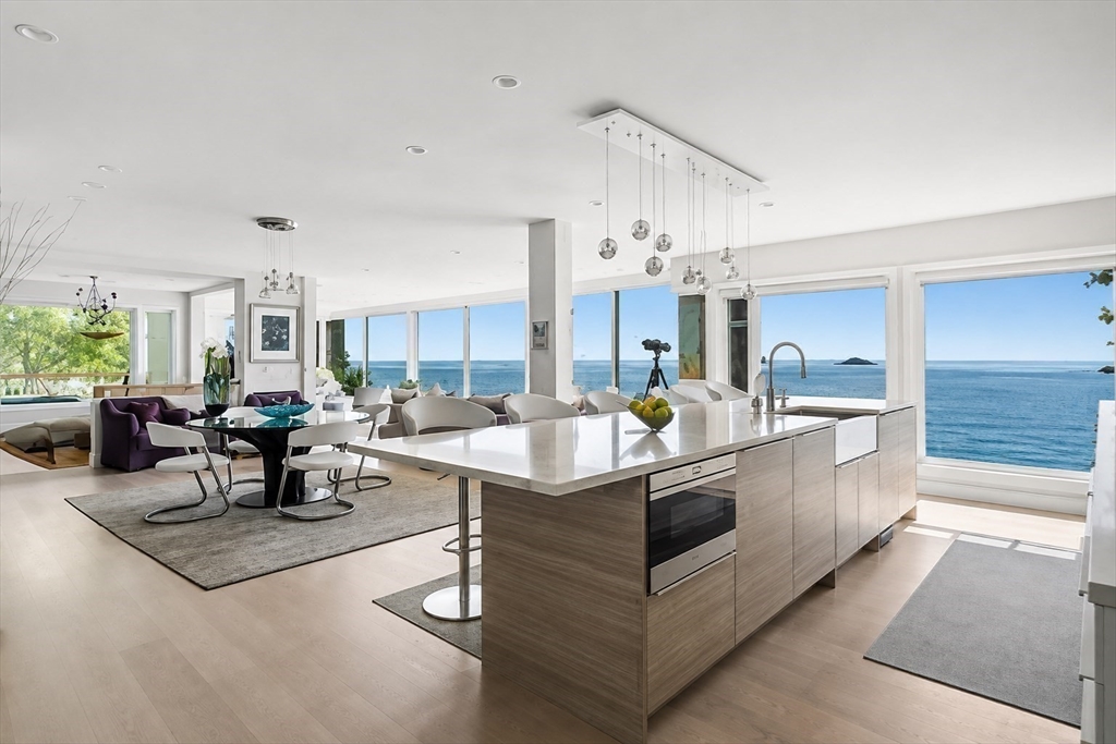 105 Little Nahant Road Property Photo 6