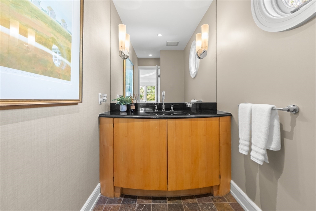 105 Little Nahant Road Property Photo 19