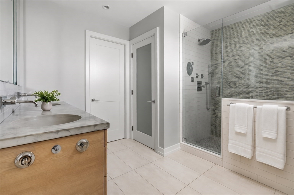 105 Little Nahant Road Property Photo 24