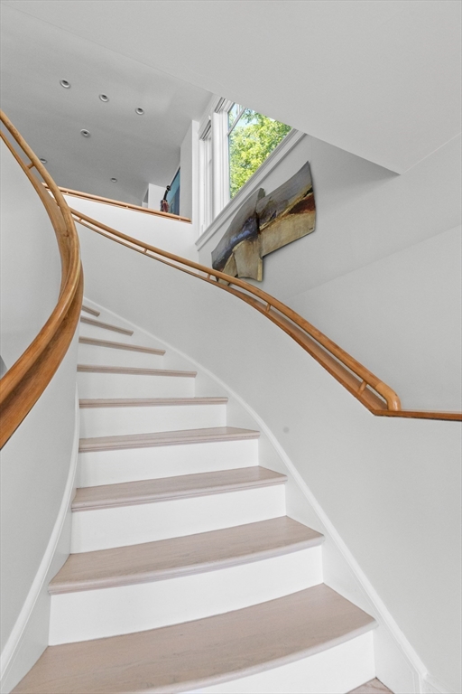 105 Little Nahant Road Property Photo 30