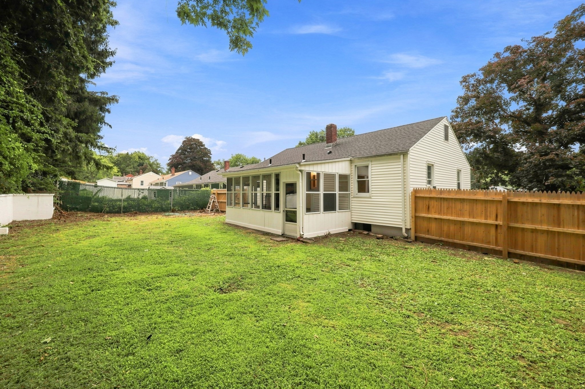 46 Kay St Property Photo 37
