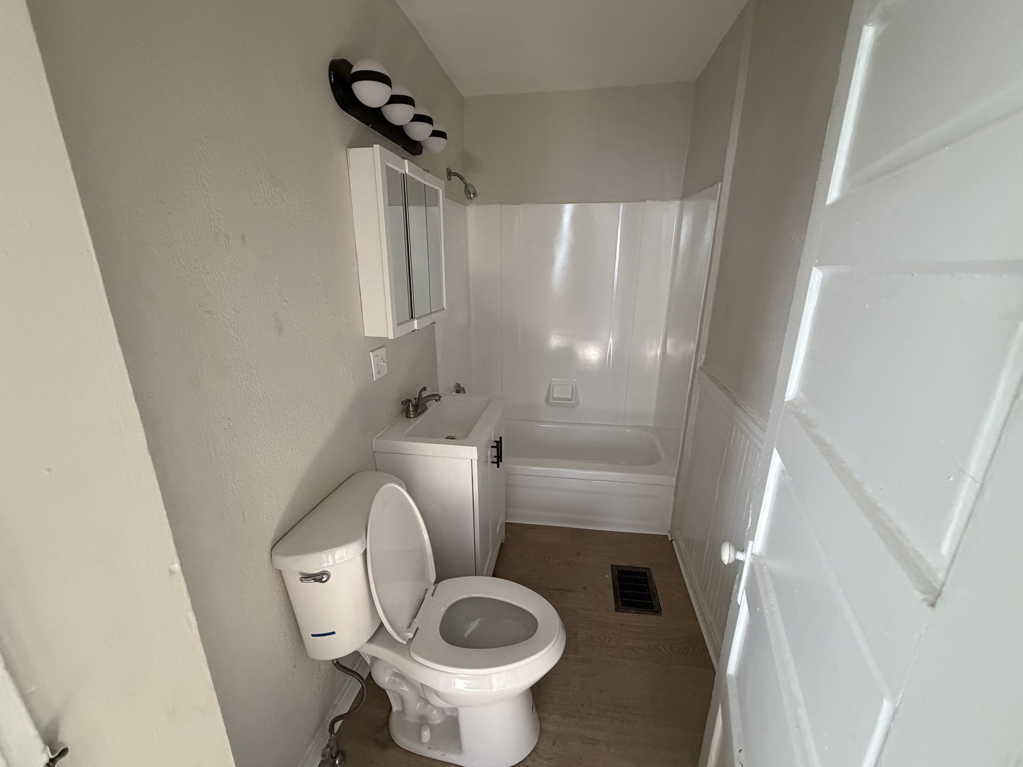 42 1/2 Cabot # 1 Property Photo 8