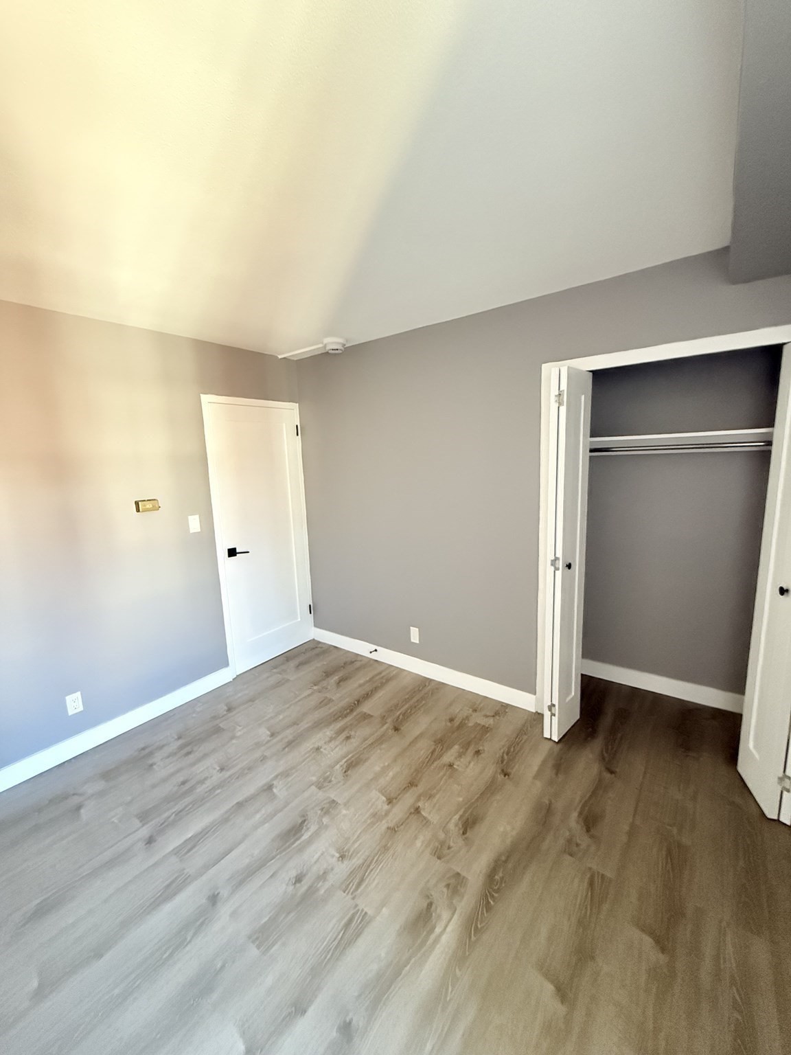 846 Massachusetts Ave # 4a Property Photo 9