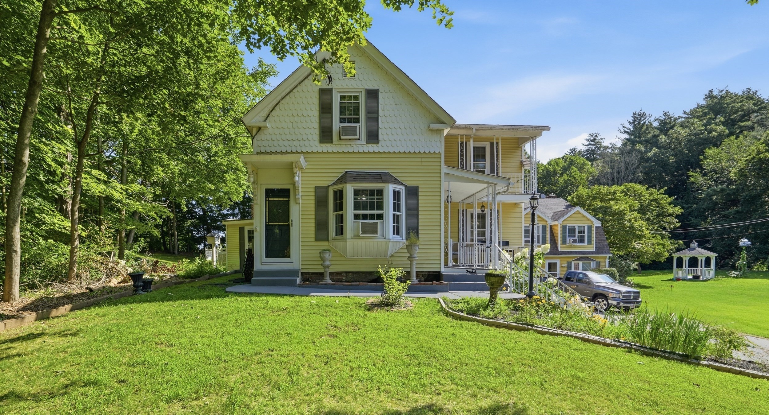 16 Allen Street Property Photo 1