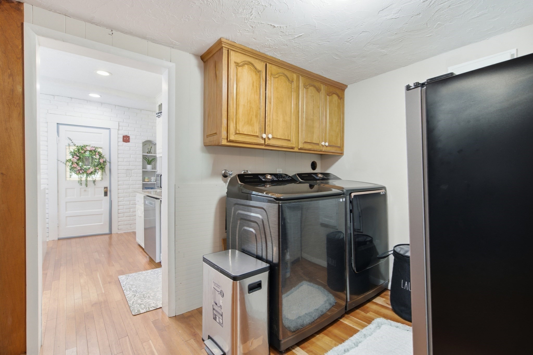 16 Allen Street Property Photo 14