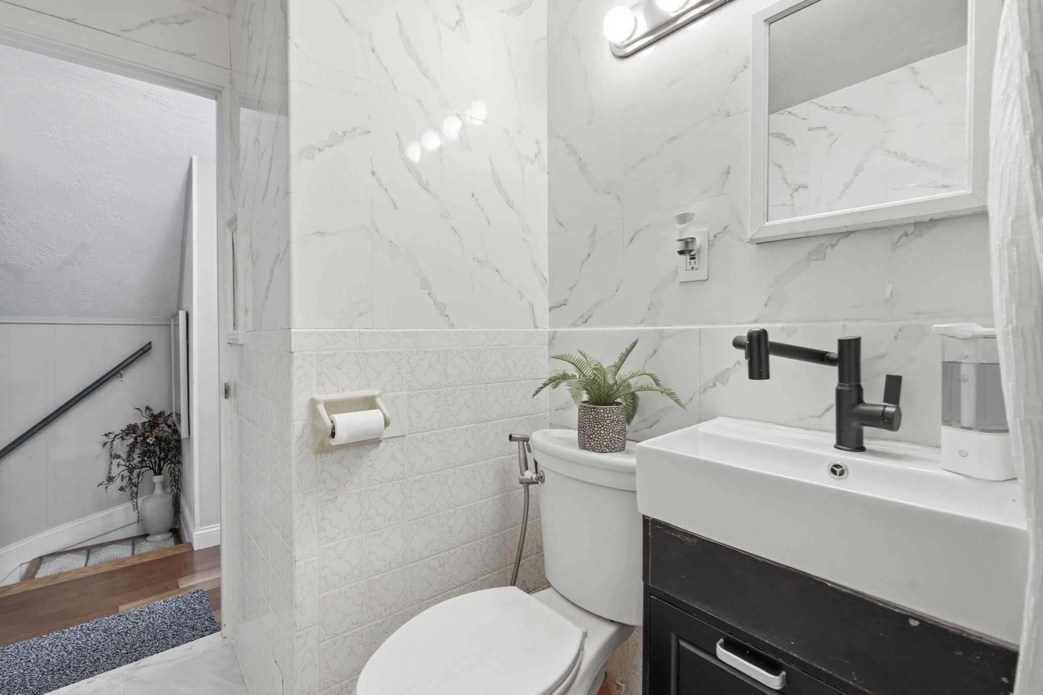 16 Allen Street Property Photo 26