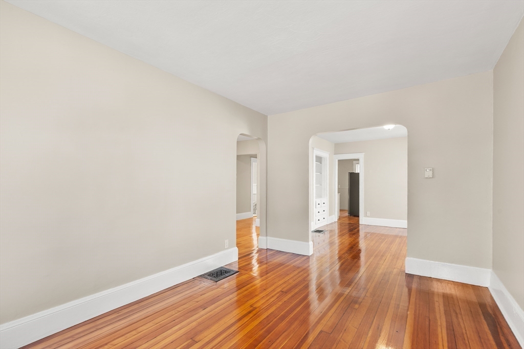 79 Nelson St # 1 Property Photo 8