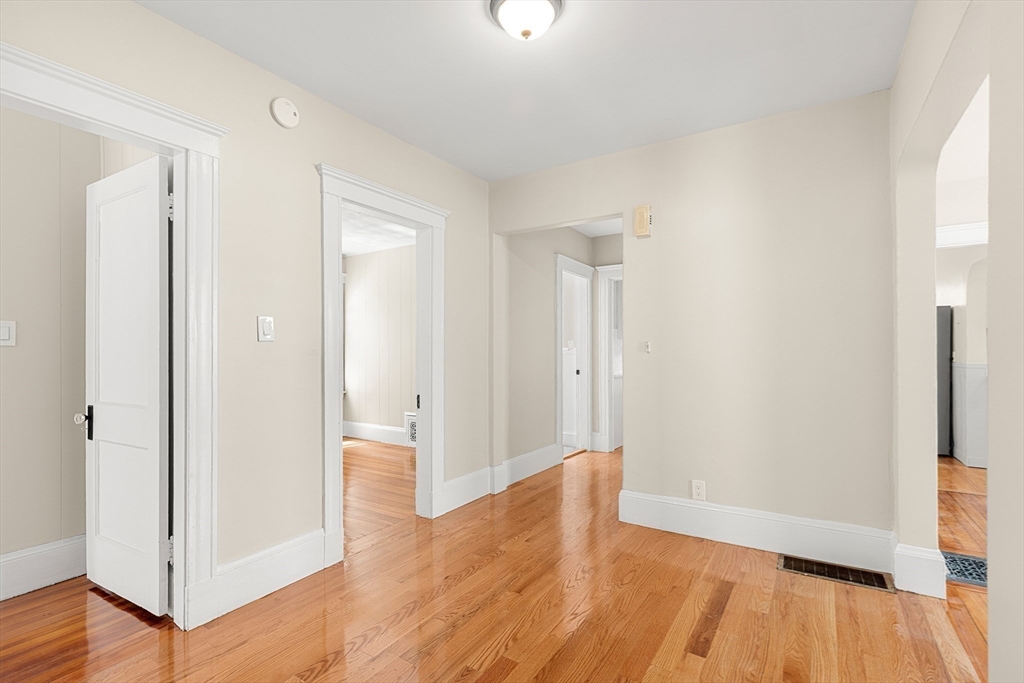 79 Nelson St # 1 Property Photo 9