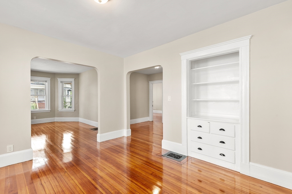 79 Nelson St # 1 Property Photo 18