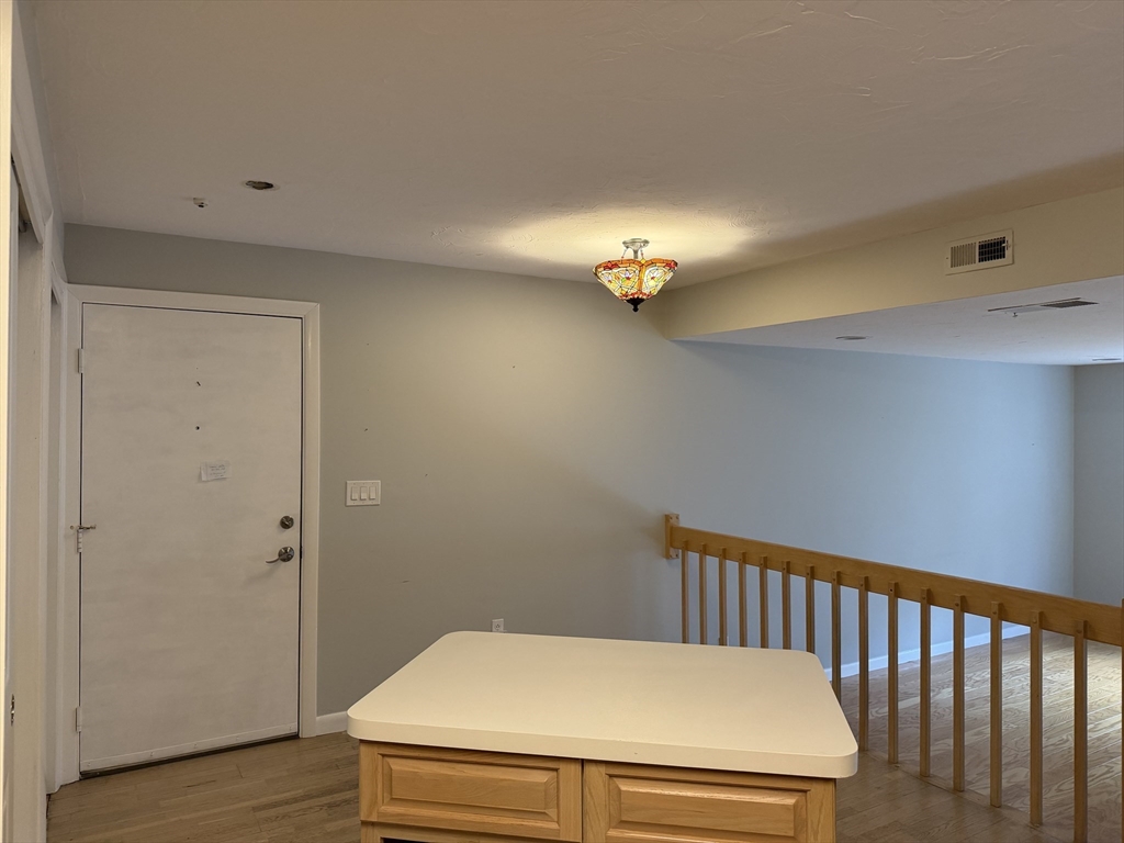 10 Chapman St # 208 Property Photo 16