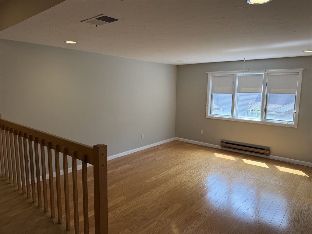 10 Chapman St # 208 Property Photo 21