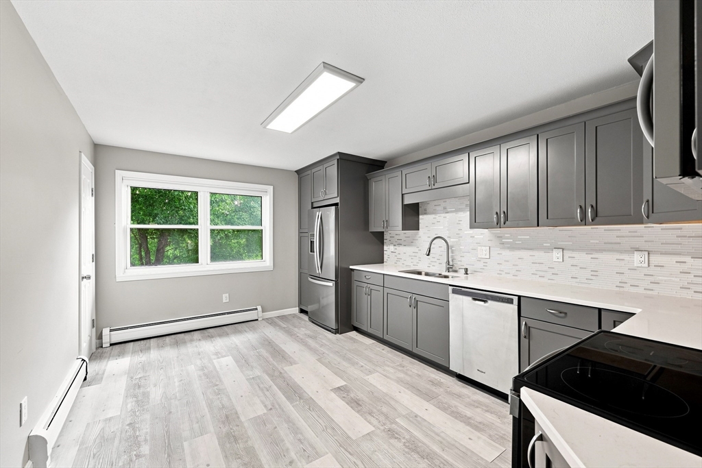 90 Colonial Cir # C Property Photo 4