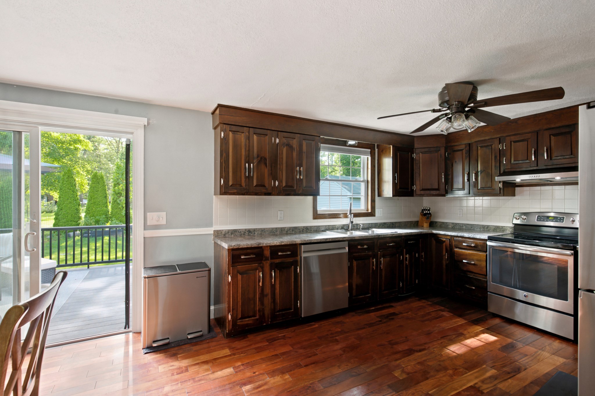 19 Sawdy Pond Avenue Property Photo 14