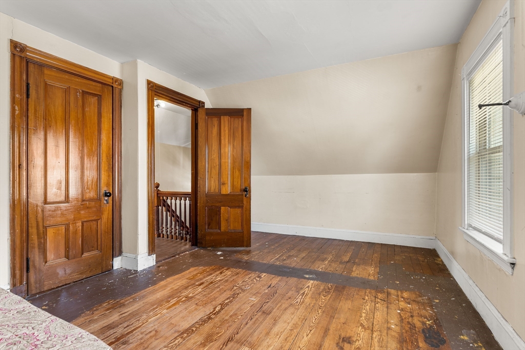 54 Tonawanda St Property Photo 24