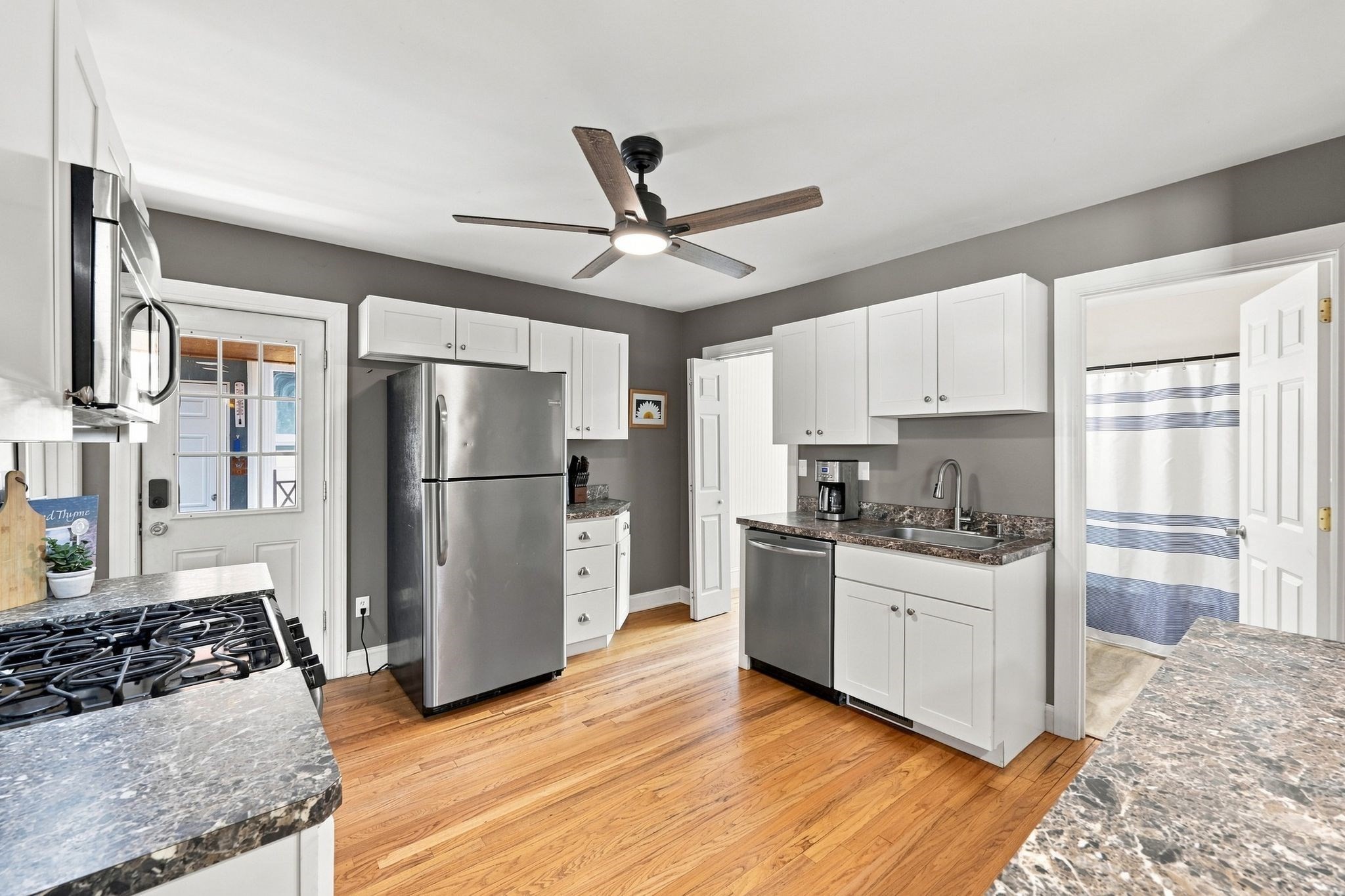 37 Kensington St Property Photo 15