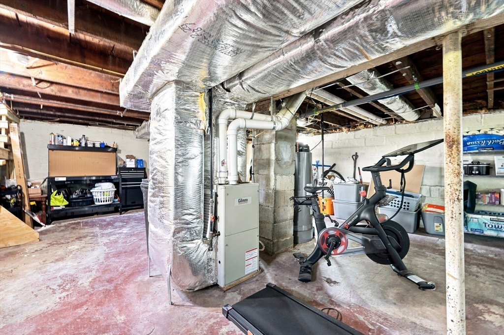 37 Kensington St Property Photo 26
