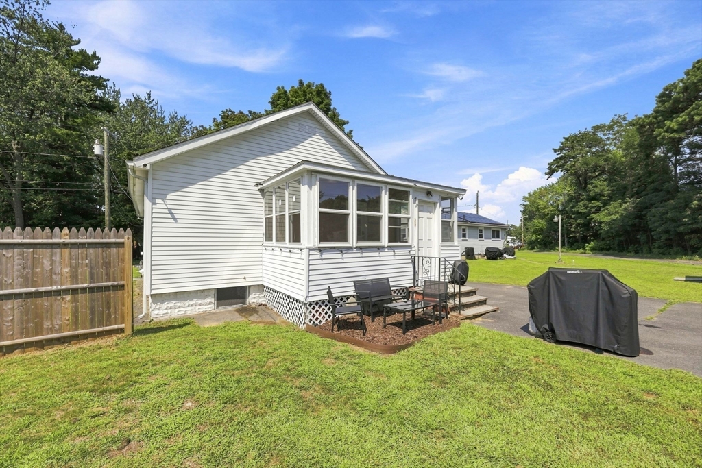 37 Kensington St Property Photo 33