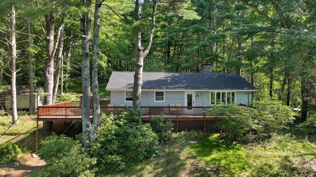 93 Leno Rd Property Photo 1
