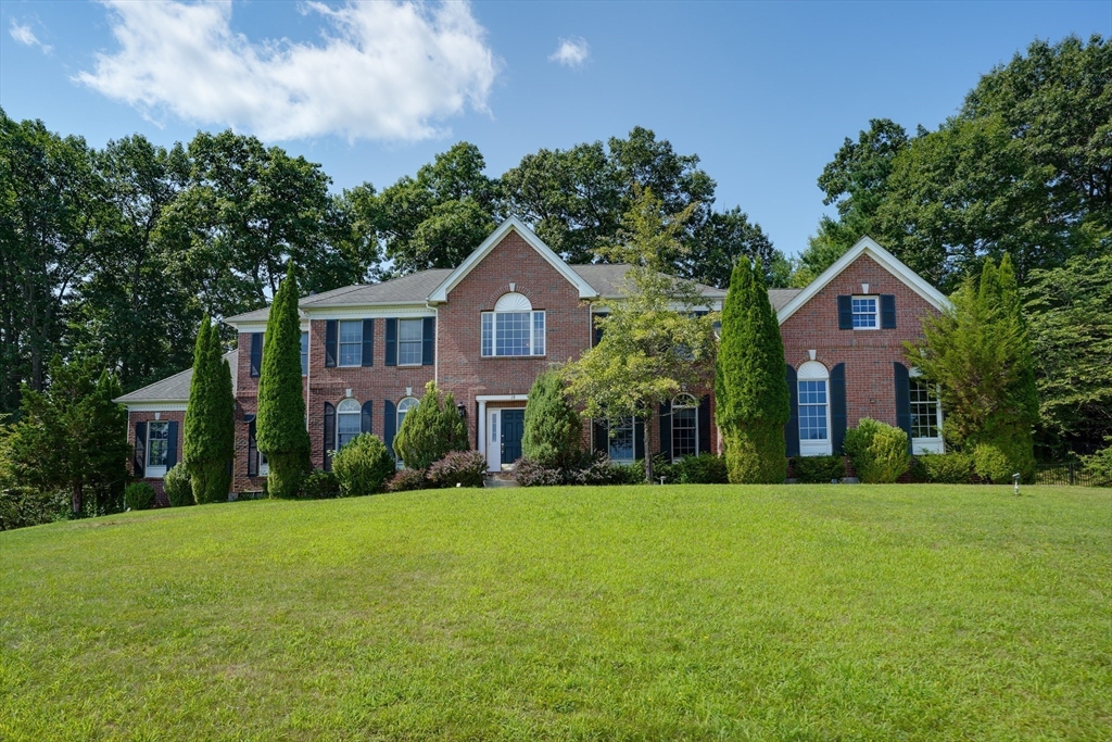 18 Valley View Dr