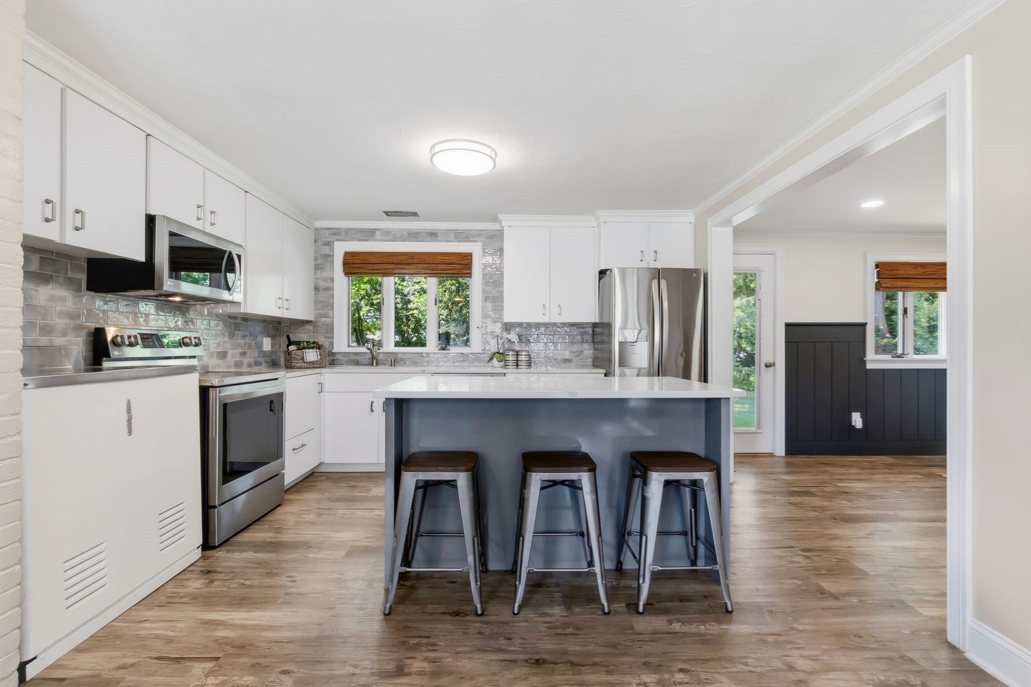32 Massachusetts Ave. Property Photo 5