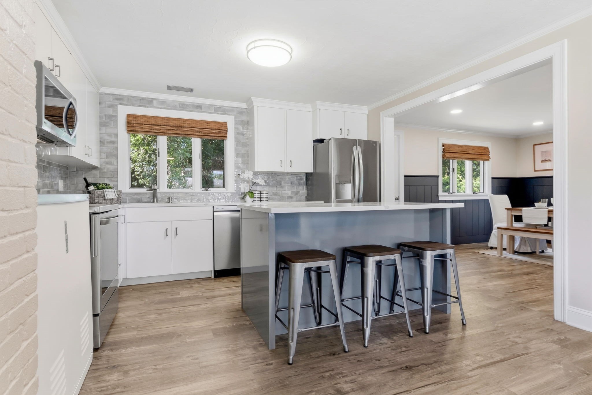 32 Massachusetts Ave. Property Photo 6
