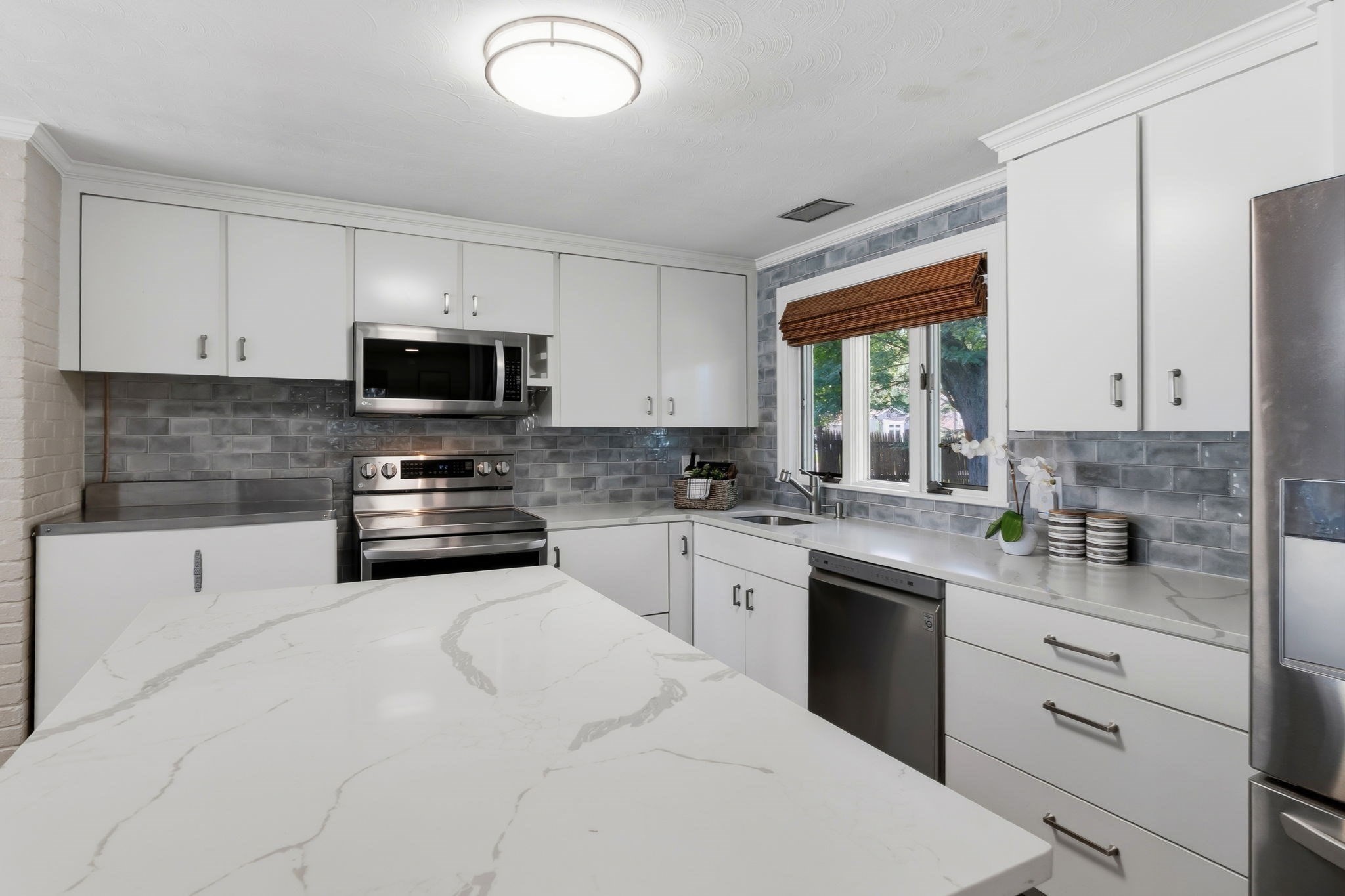 32 Massachusetts Ave. Property Photo 11