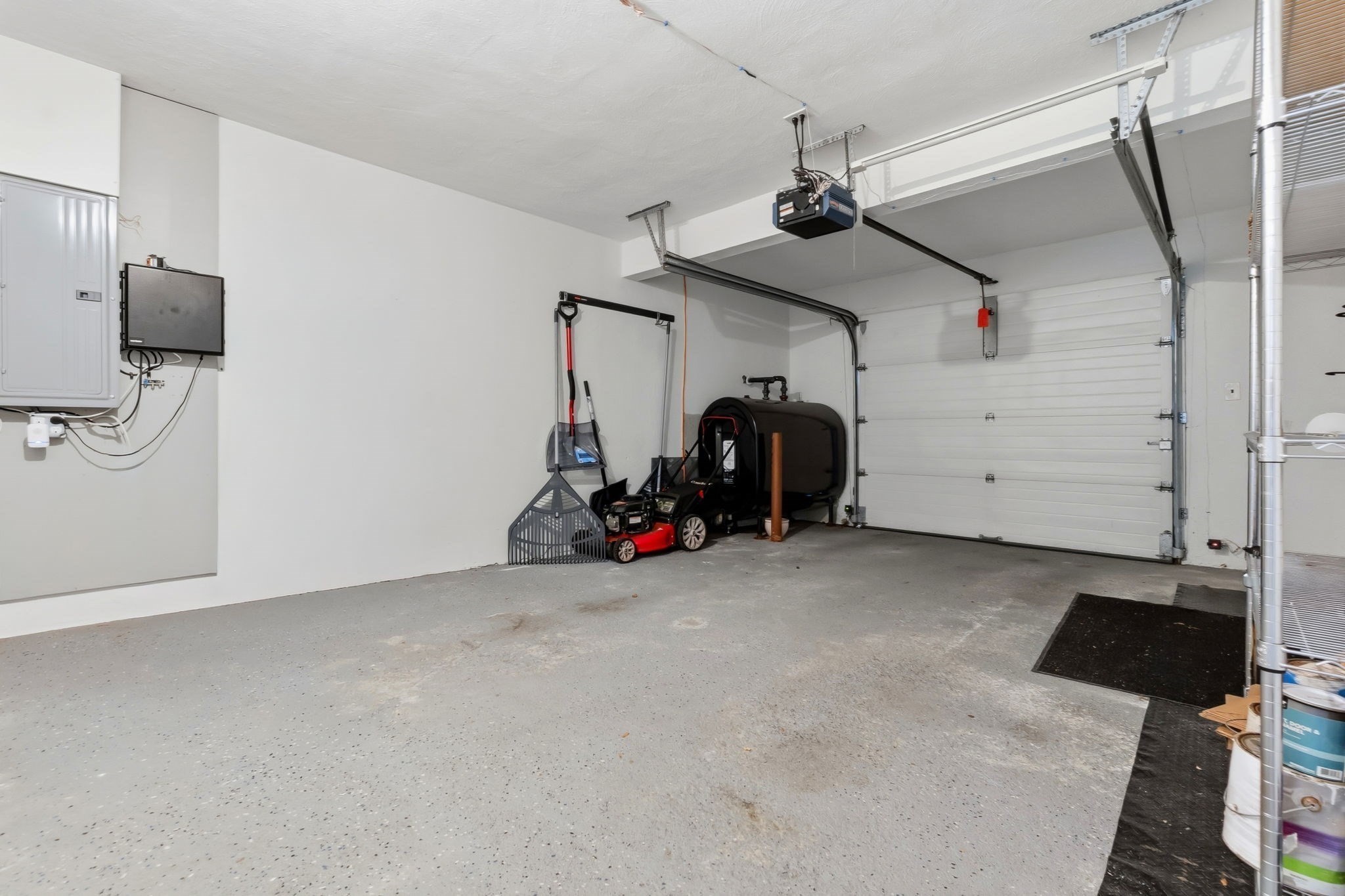 32 Massachusetts Ave. Property Photo 28