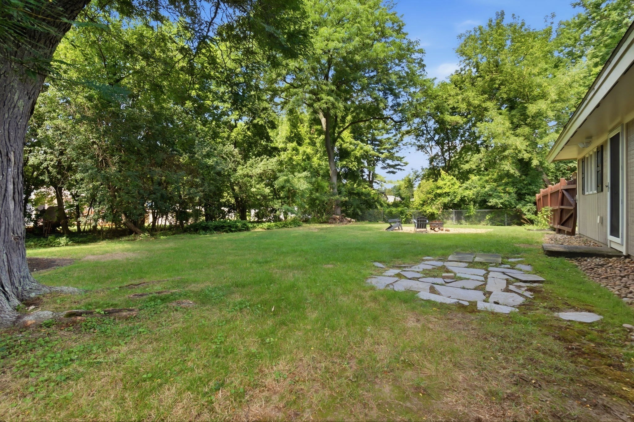 32 Massachusetts Ave. Property Photo 29