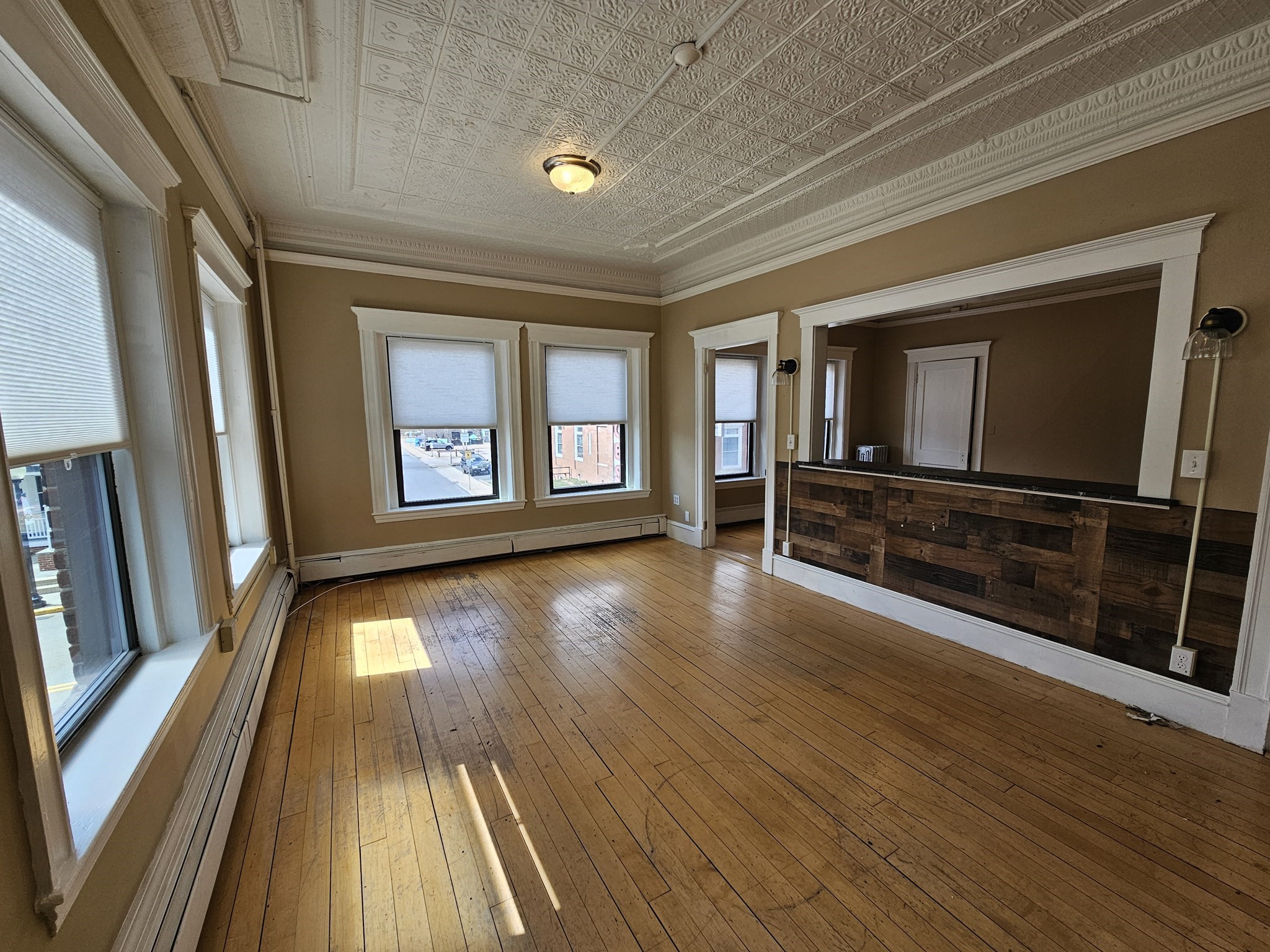 127-129 N Main St # 209 Property Photo 11