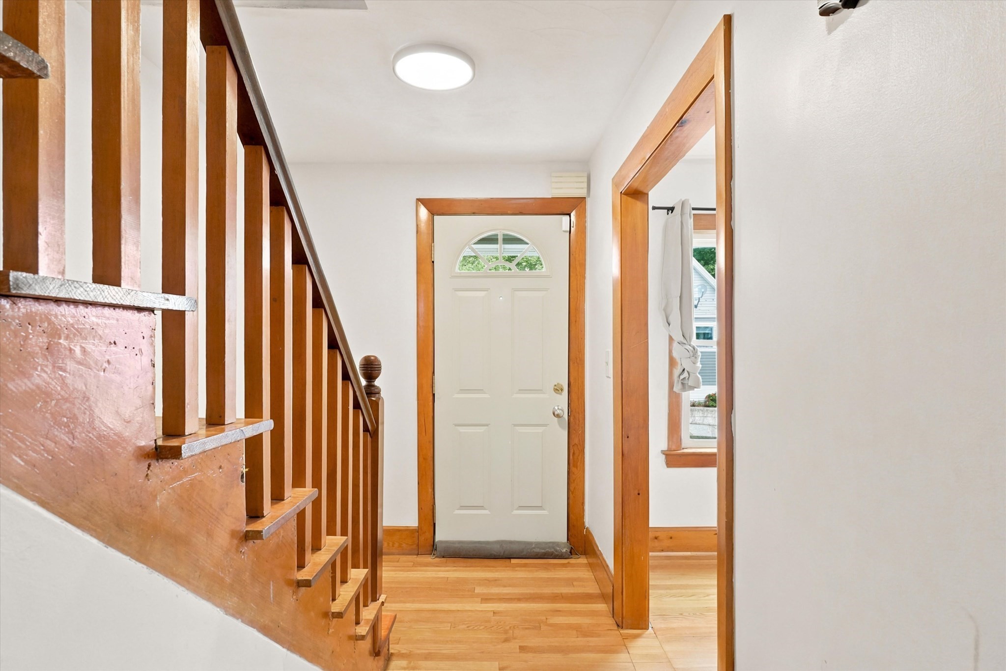 32 Villa Ave Property Photo 5