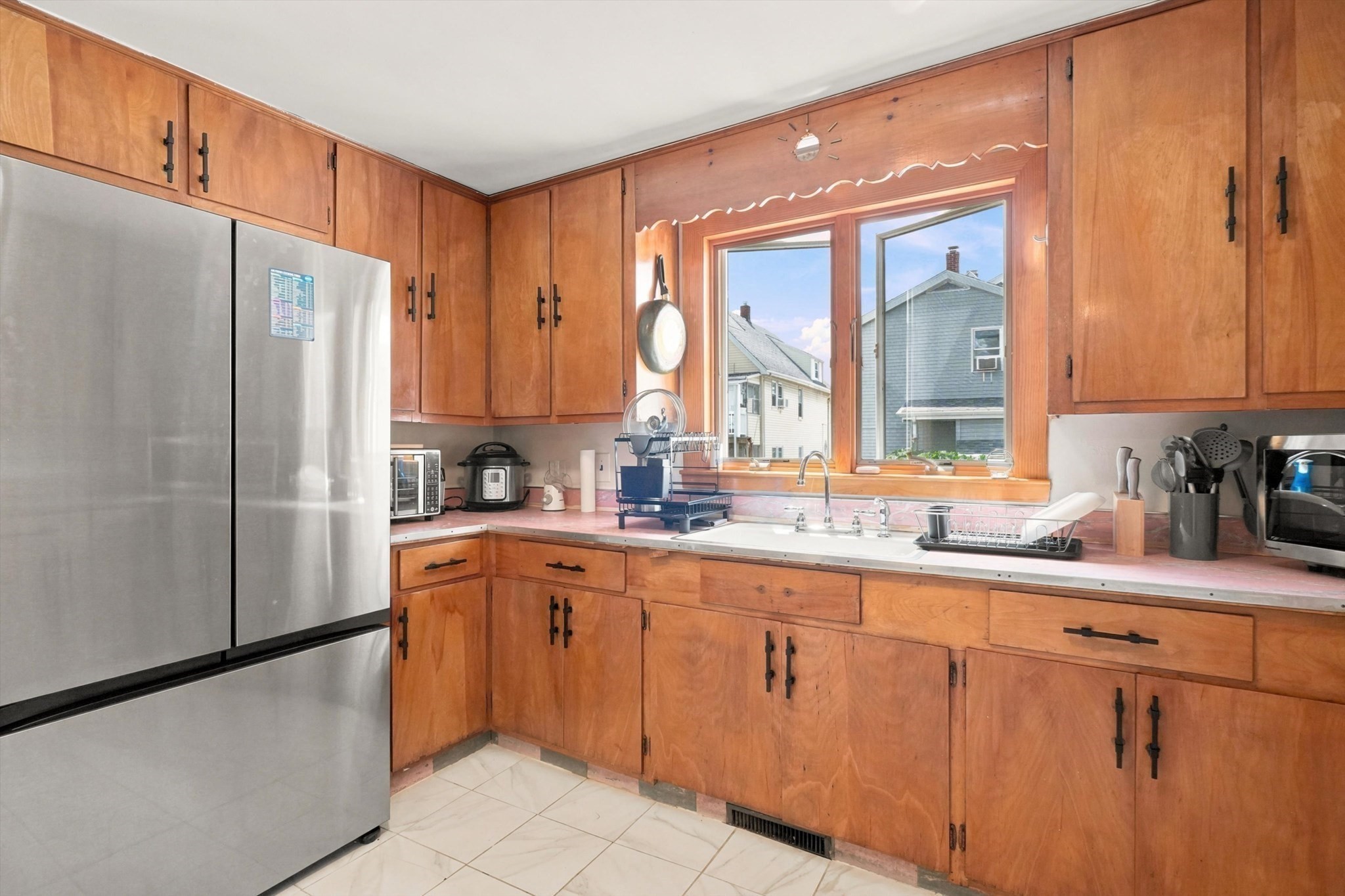 32 Villa Ave Property Photo 15