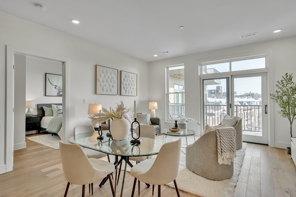 566 Columbus Ave # 309 Property Photo 1